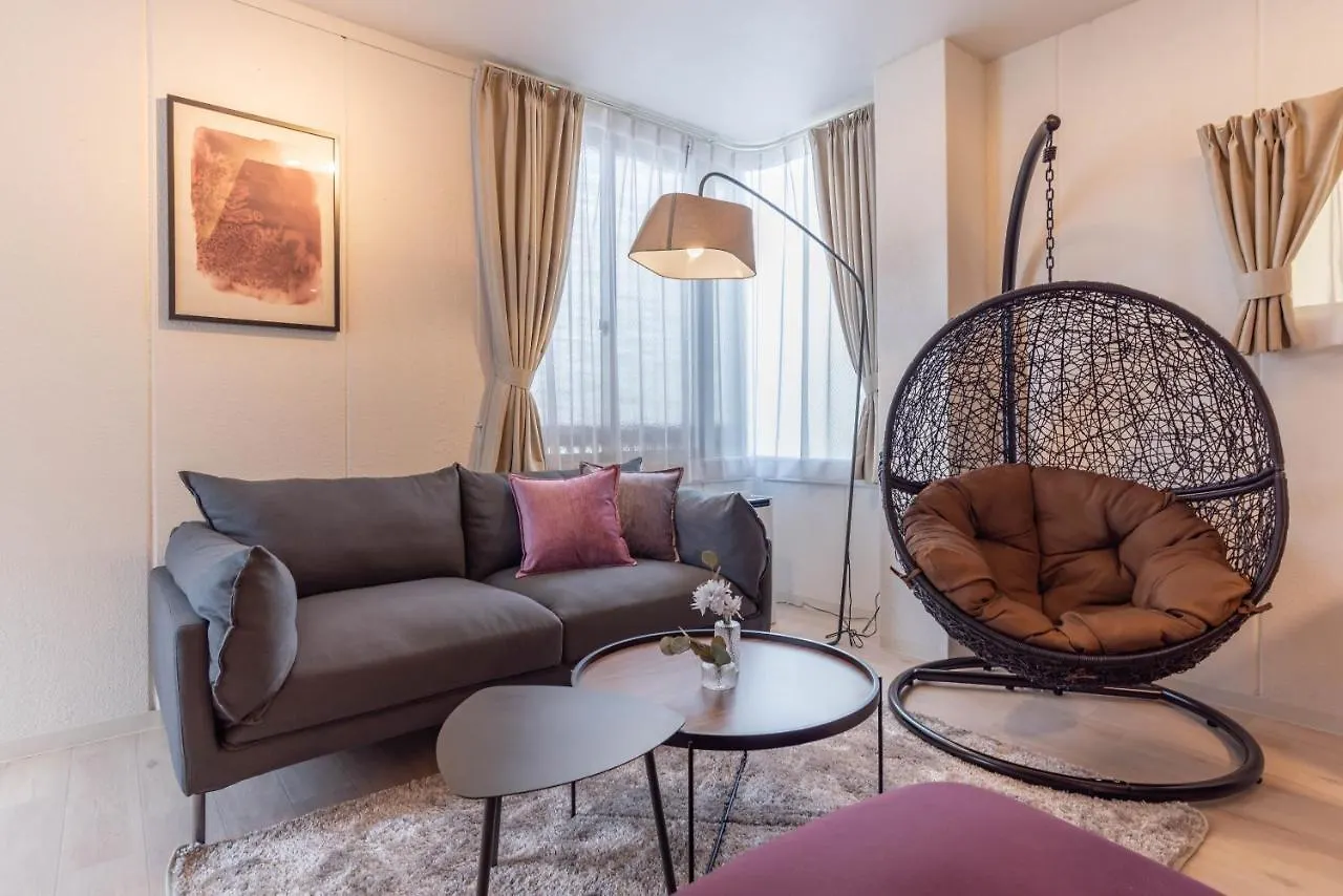 Bijou Suites Sorriso Osaka Apartment